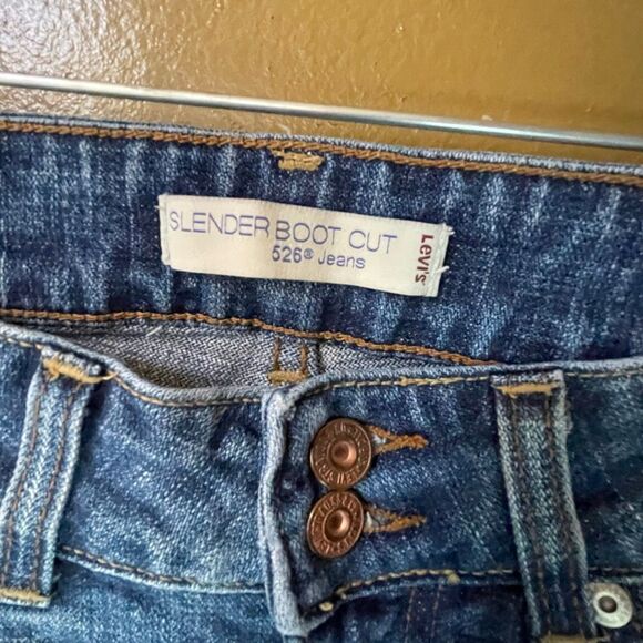 Levi’s size 4 Med slender boot cut 526 jeans - Picture 3 of 9